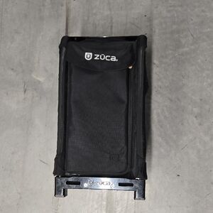Züca Black Rolling Bag